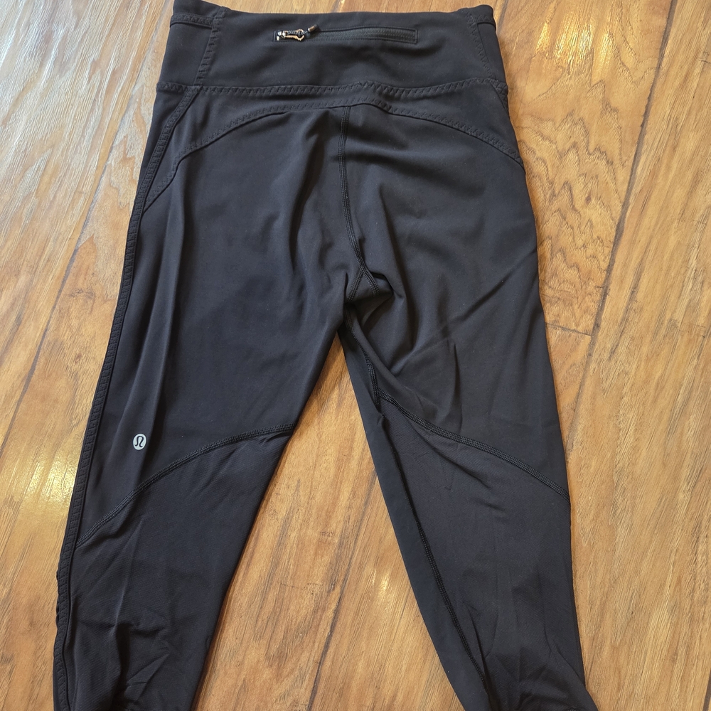 Lululemon Black Athletic Leggings